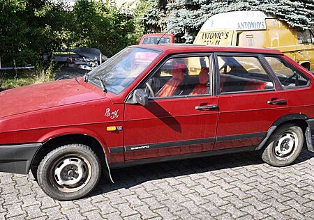 Lada Samara 1.5 LS ohne TÜV 1.Hand