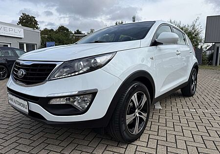 Kia Sportage Attract 2WD/1HAND/Neu Inspektion/AHK/8fach alu.