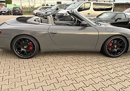 Porsche 911 Carrera Cabriolet