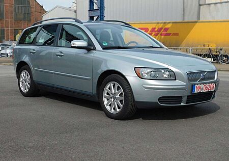 Volvo V50 Kombi 1.8/1Hand/TUV.10.26