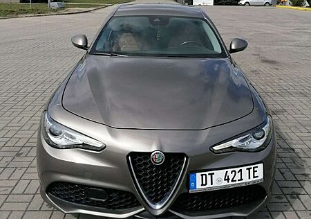 Alfa Romeo Giulia 2.2 Diesel AT8-Q4 Veloce