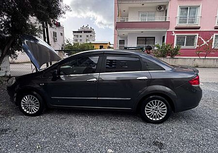 Fiat Linea 1.3 Multijet 16V Active plus