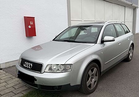 Audi A4 Avant 2.5 TDI