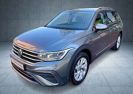 VW Tiguan Allspace Volkswagen Life 1.5 TSI LED Navi Panoramadach Rückfahrkamera