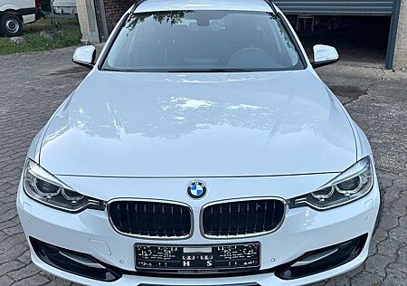 BMW 330d 330 Touring xDrive Aut. Sport Line
