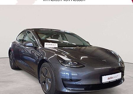 Tesla Model 3 Standard Reichweite Plus Hinterradantrieb