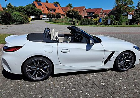 BMW Z4 M M40i Aut. HUD Memory Abstandsenorik