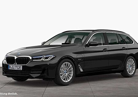 BMW 530 e Touring Komfortsitze Head-UP UPE 81.680,--