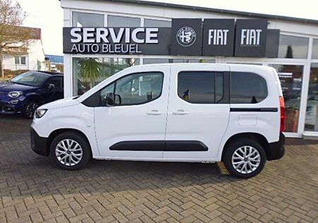 Fiat Doblo 1.5 Kombi mit PKW Zulassung LED-Scheinwerfer Navi