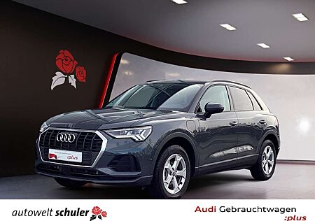 Audi Q3 45 1.4 TFSI e HYBRID S-tronic AHK Navi Matrix-LED