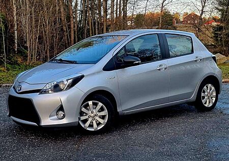 Toyota Yaris Hybrid 1.5 VVT-i
