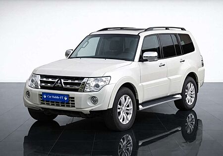 Mitsubishi Pajero 3.2 DI-D Edition 30*1 HD*7SITZER*LEDER*SH