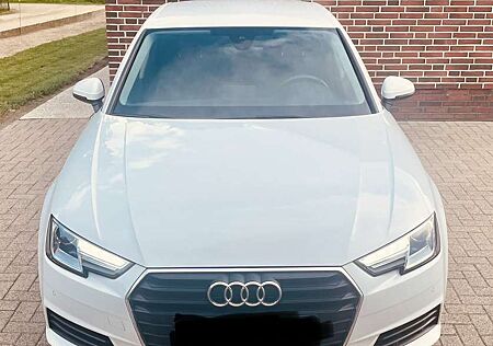 Audi A4 2.0 TFSI ultra - 190 PS