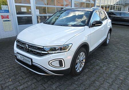 VW T-Roc Volkswagen Style 1.5 TSI DSG NAVI AHK IQ LIGHT ALU APS SITHHEIZUNG ACC GJR CLIMATRONIC