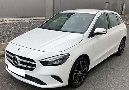 Mercedes-Benz B 200 7G-DCT*AMG*LED*Kamera*Navi*Totenvinkel*PDC