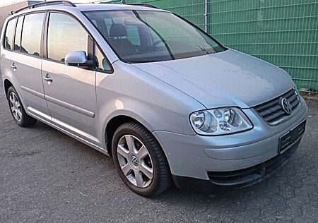 VW Touran Volkswagen 1.9 TDI 1 Hand Automatik