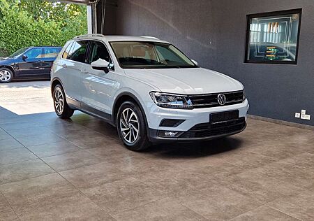VW Tiguan Volkswagen 1.4 TSI*Sound *1.H*Navi*Kamera*LED*AHK