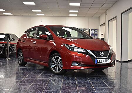 Nissan Leaf 40 kWh Acenta Navi 360° Kamera Temp 1-Hand