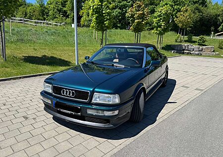 Audi Cabriolet 2.6 (E)