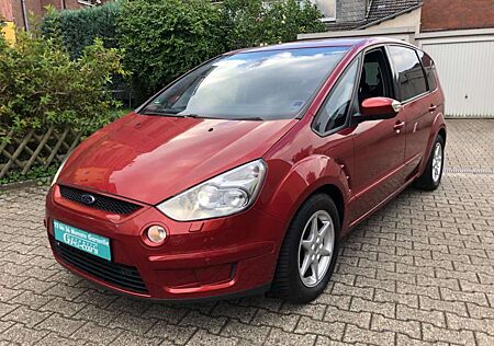 Ford S-Max Titanium AUTOMATIK *NAVI LEDER AHK