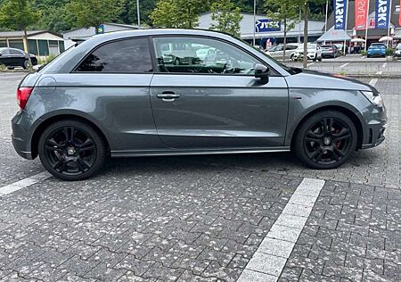 Audi A1 1,6 TDI AmbitionAmbition