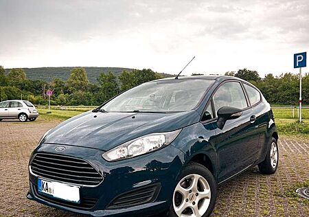 Ford Fiesta Trend 1.25 44 KW (01/2013)