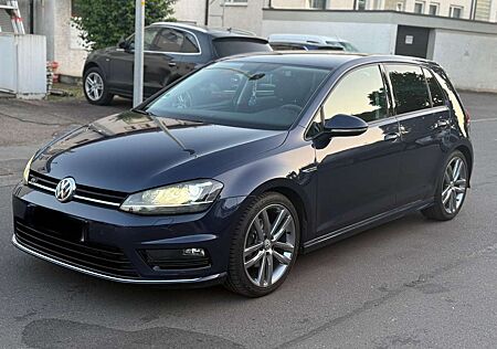VW Golf Volkswagen Lounge BMT