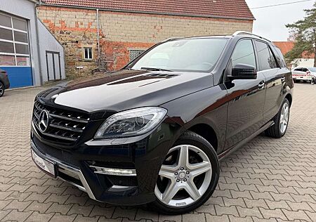 Mercedes-Benz ML 350 BlueTec AMG *Vollausstattung*