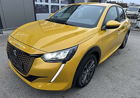 Peugeot e-208 208 Elektromotor 136 Active Pack, Winterräder