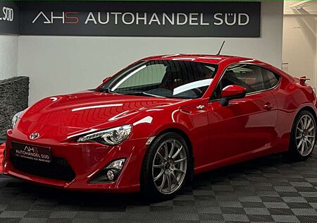 Toyota GT86 *NAVIGATION*XENON*TEMPOMAT*KAMERA*