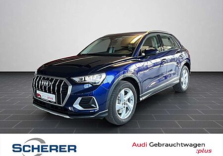 Audi Q3 40TFSI/advanced/quattro /S tronic/Navi/AHK