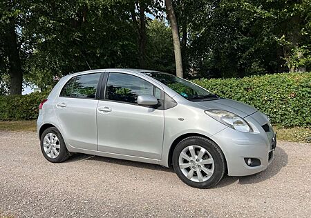 Toyota Yaris 1.33 VVT-i Cool+