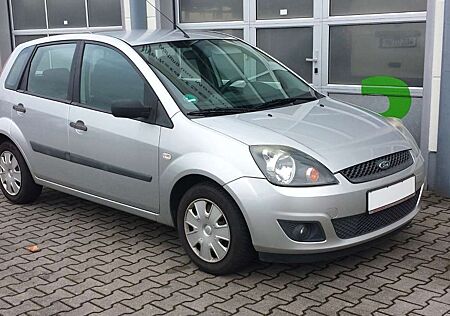 Ford Fiesta 1,4l Klimaanlage 5-Türer TÜV NEU !