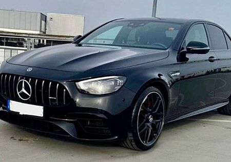 Mercedes-Benz E 63 AMG E 63 S AMG 4Matic+ V8 Biturbo, Sound, 360, HeadUp