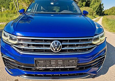 VW Tiguan Volkswagen R-Line