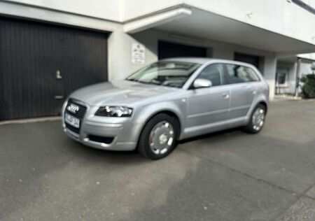 Audi A3 1.6 Attraction