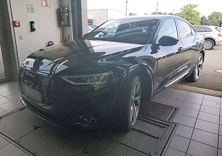 Audi e-tron 55 SPORTBACK 2x S LINE BLACK EDITION/PANO
