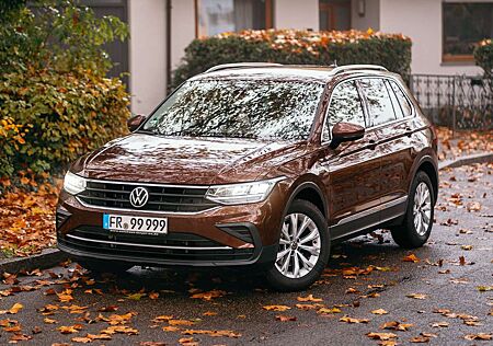 VW Tiguan Volkswagen 1.5 TSI OPF DSG ACTIVE