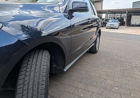 Mercedes-Benz GLE 350 d 4Matic (166.024)