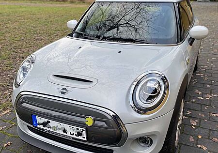 Mini Cooper SE Trim L