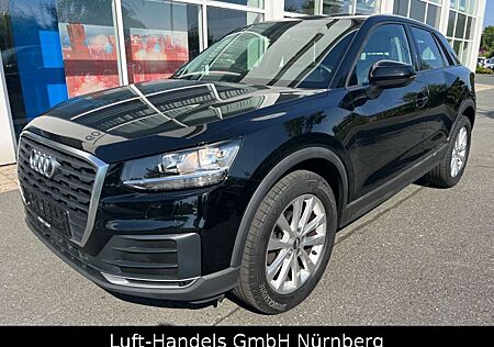 Audi Q2 30 TDI basis 1.6 TDI Autom Navi Leder ALU 18"