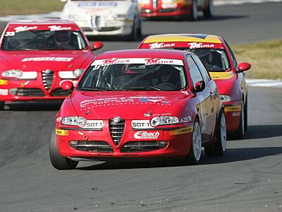 Alfa Romeo 147 1.9 JTD *Alfa CUP Sieger Auto* S. Star