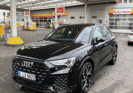 Audi RS Q3 gebraucht kaufen Audi RS Q3 2.5 TFSI quattro S tronic
