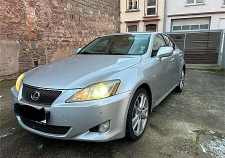 Lexus IS 220 IS 220d DPNR Luxury Line