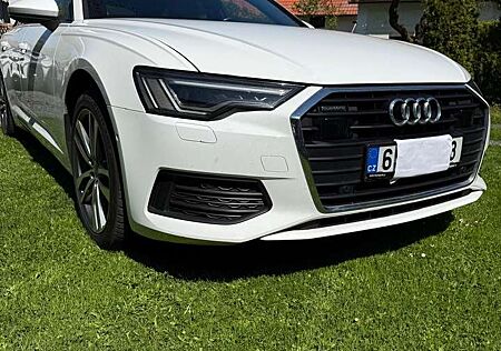 Audi A6 Avant 40 TDI quattro S tronic design Voll