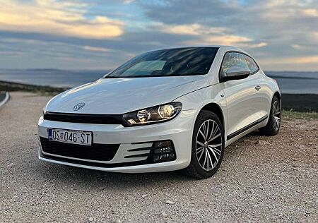 VW Scirocco Volkswagen 1.4 TSI BlueMotion Technology Allstar