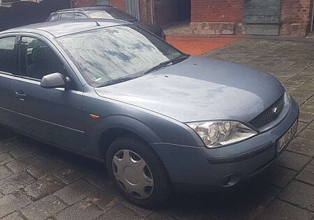 Ford Mondeo Limousine/Tüv bis 01.27/