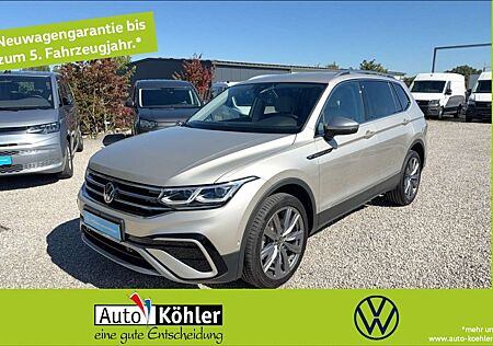 VW Tiguan Volkswagen Elegance TDi 4M Matrix 360 4xSHZ