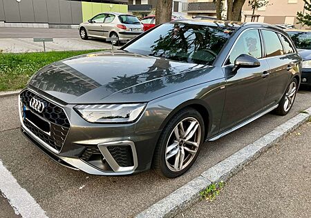 Audi A4 35 TFSI S line