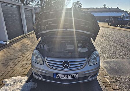 Mercedes-Benz B 200 2006